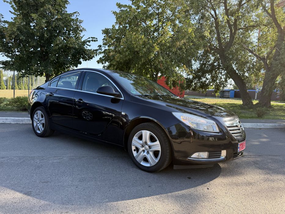 Opel Insignia з Німеччини Розмитнена
