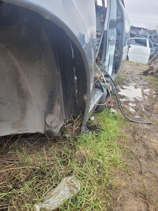 Передняя левое крыло гранта