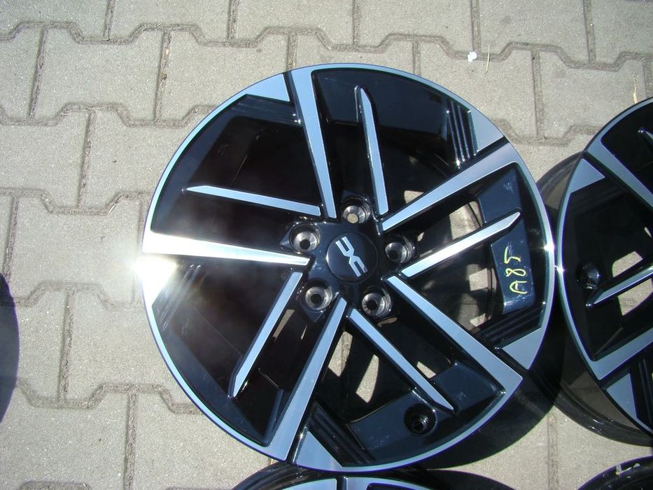 a85 5x114,3 dacia duster bigster niemotnowane 7jx17