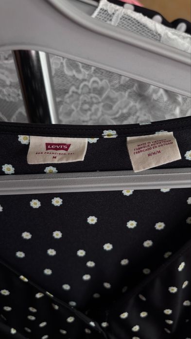 Сукня levis