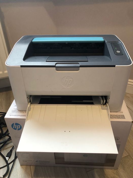 Принтер HP Laser 107w