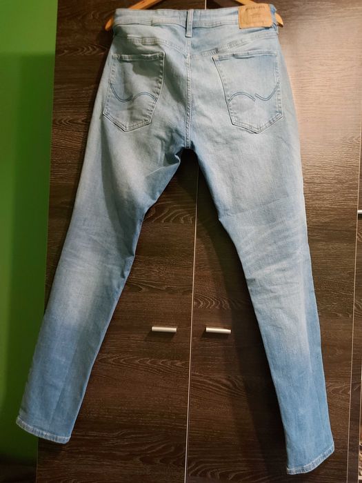 Spodnie jeansowe Jack& Jones