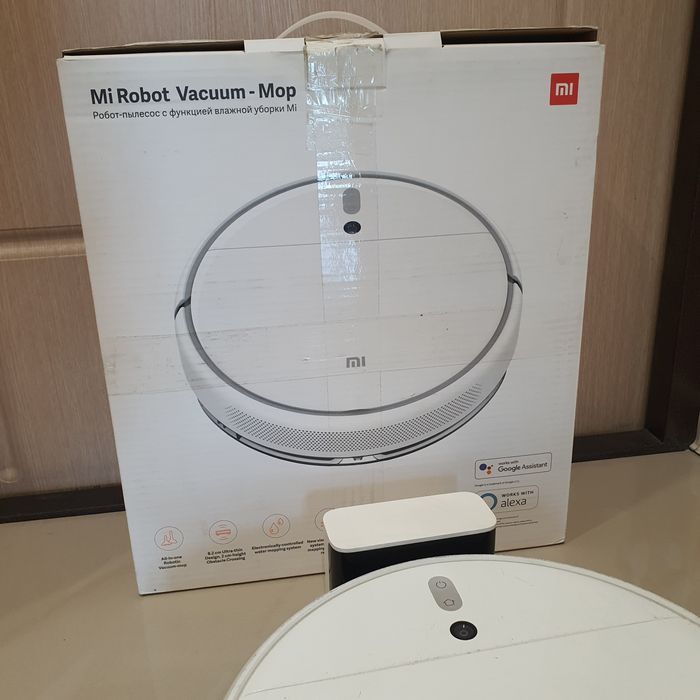 Робот пилосос Xiaomi  Vacuum Mop на запчастини !
