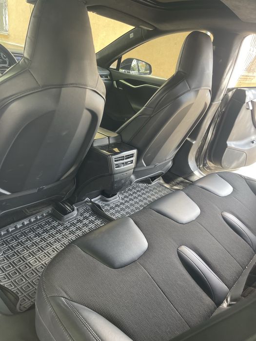 Тесла Tesla model S