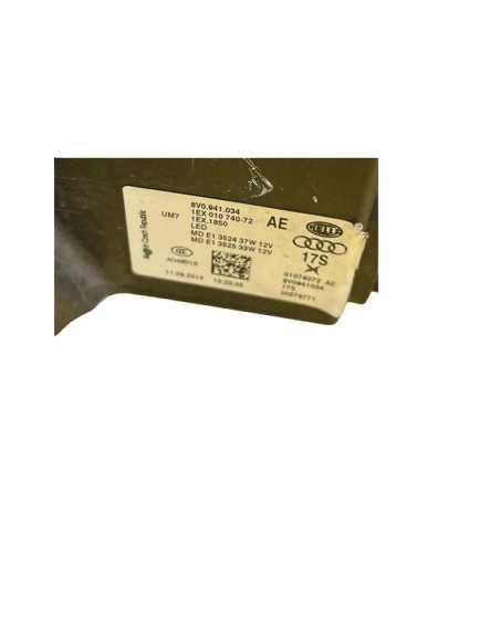 Lampa Prawa Audi A3 8V Full Led