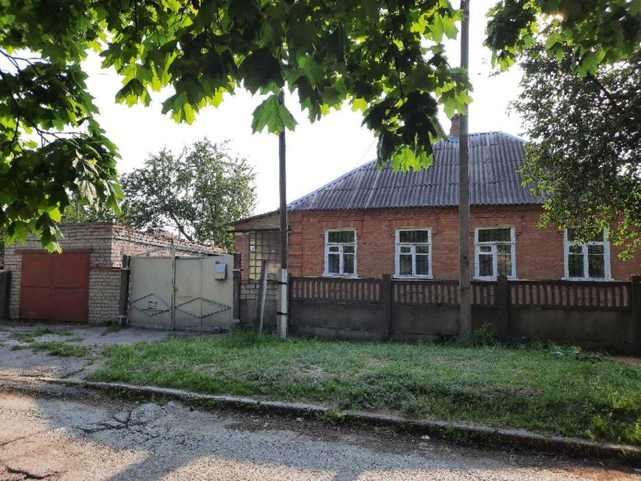 Продам дом с участком