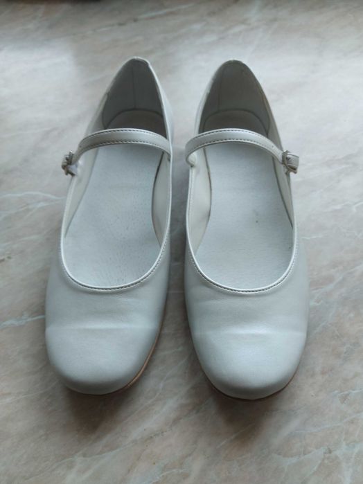 Buty komunijne dziecinne