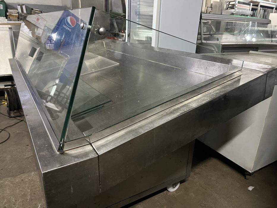 Expositor em inox para Peixe 2.00mt x 1.00mt