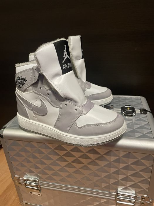 Nike Jordan buty ocieplane 34