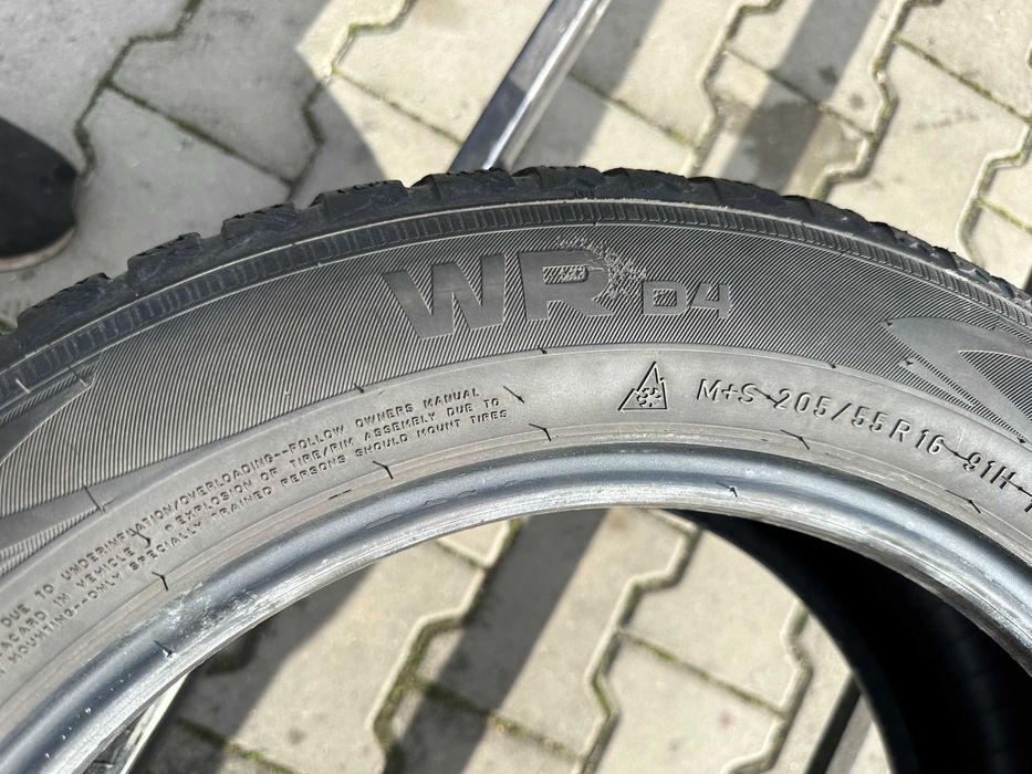 Nokian Tyres WR D4 205/55R16 / para 2szt