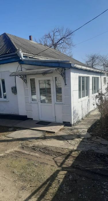 Продам будинок зі всіма зручностями м.Липняжка Новоукраїнсь