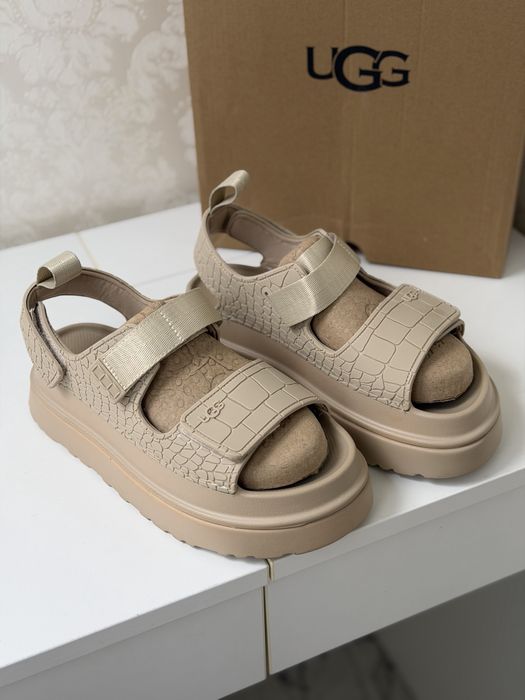 Босоніжки ugg goldenglow сандалі угг уггі sandals