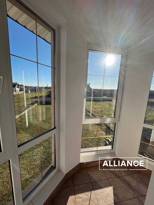 Шикарний будинок повністю готовий до проживання!