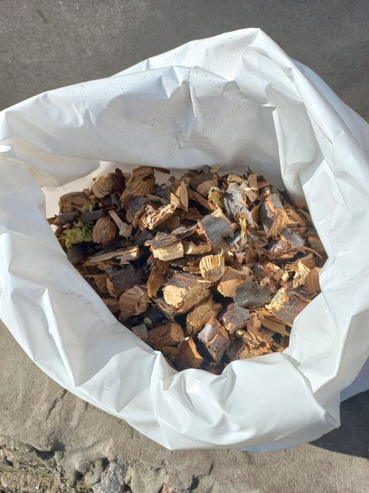 Щепа (тріска) вишні. Для копчення