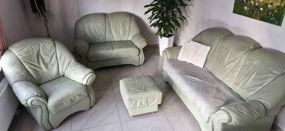 Wypoczynek KLER , skóra.