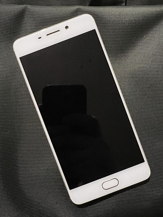 Продам MEIZU M6 Note