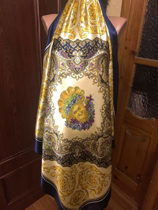 Платок Versace, шерстянои платок