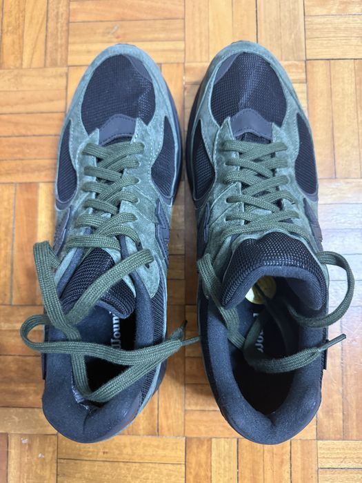 New Balance 2002R Goretex