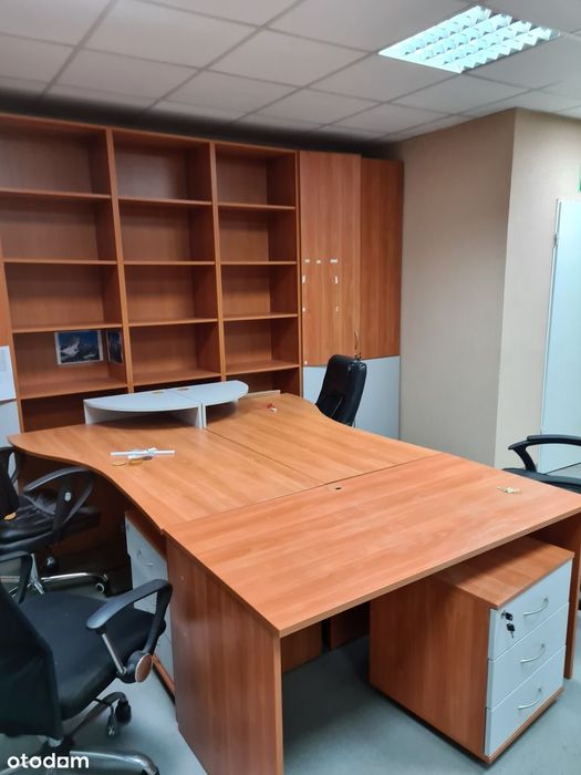 Biura hale place manewrowe parkingi samochodowe