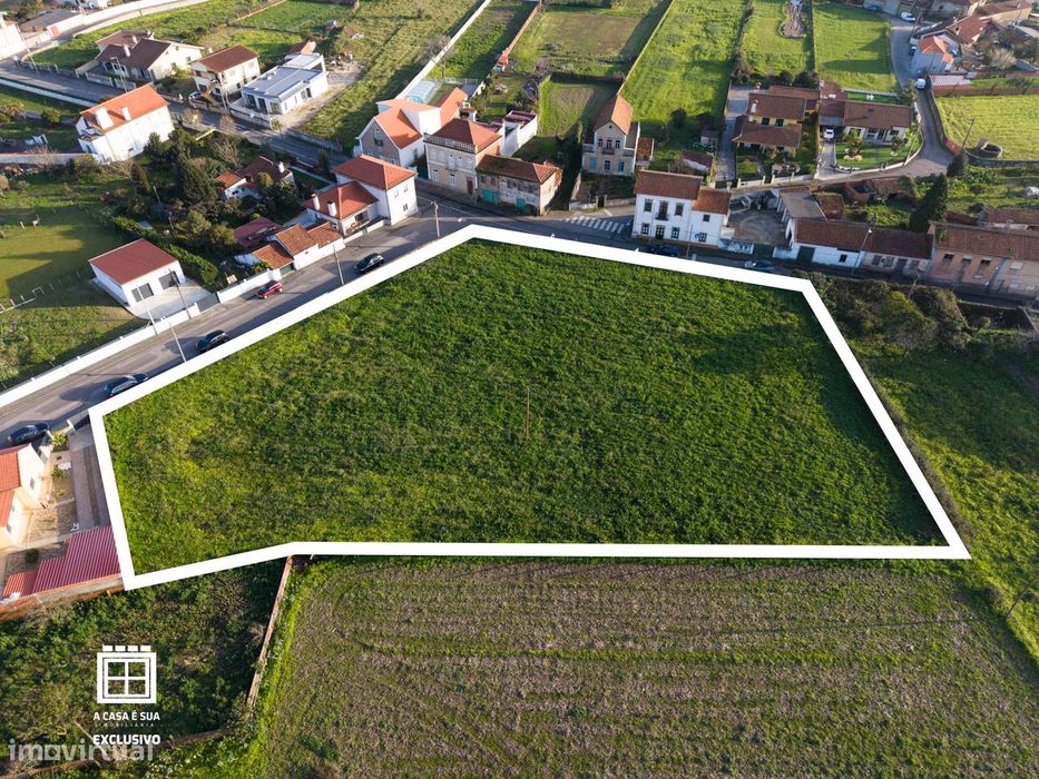 Terreno em Válega - Exclusivo