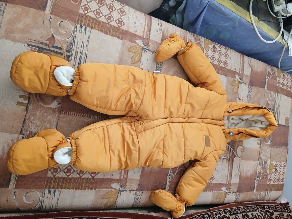 Детские комбинезоны