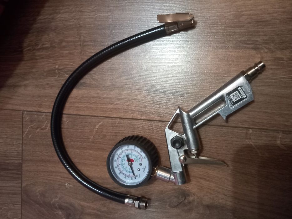 Kompresor walizkowy Einhell TC-AC 190 OF SET