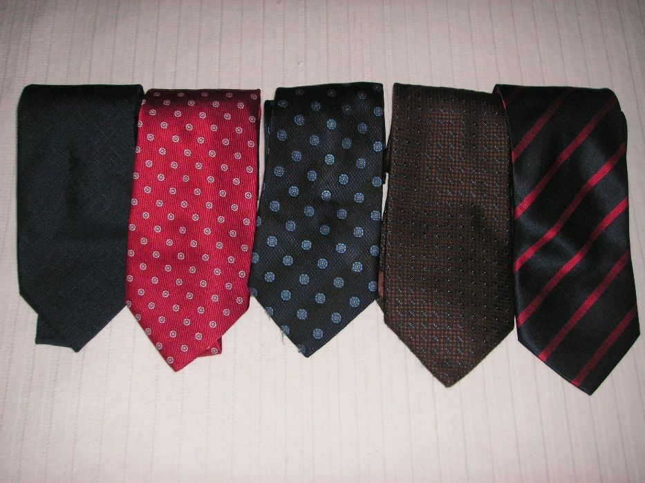 Giovanni Galli, Vertigem, Di Carlo, and Georges Rose Ties