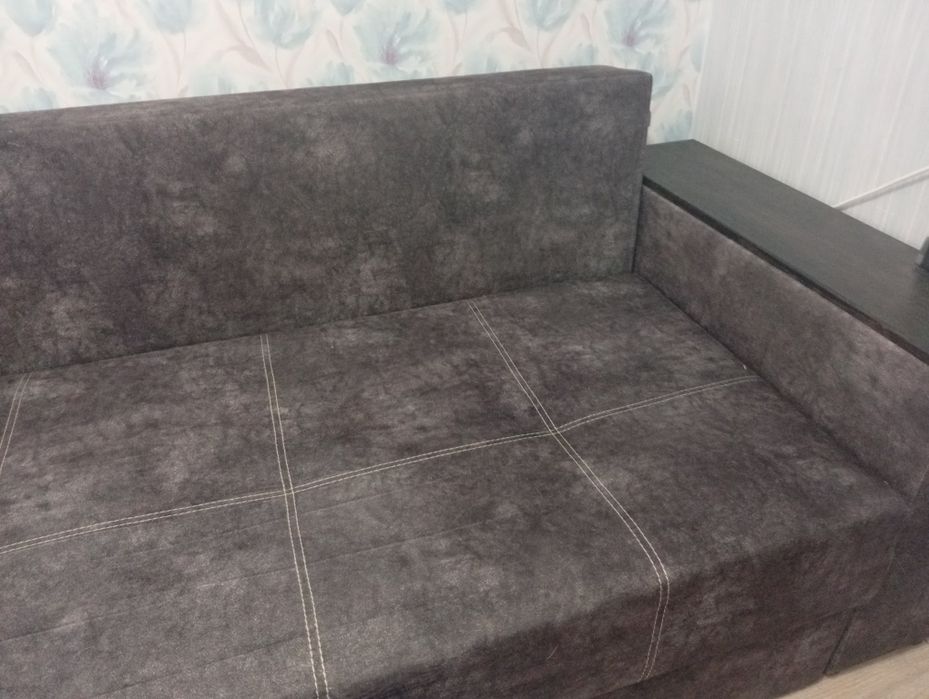 Продам диван еврокнижка ТОРГ