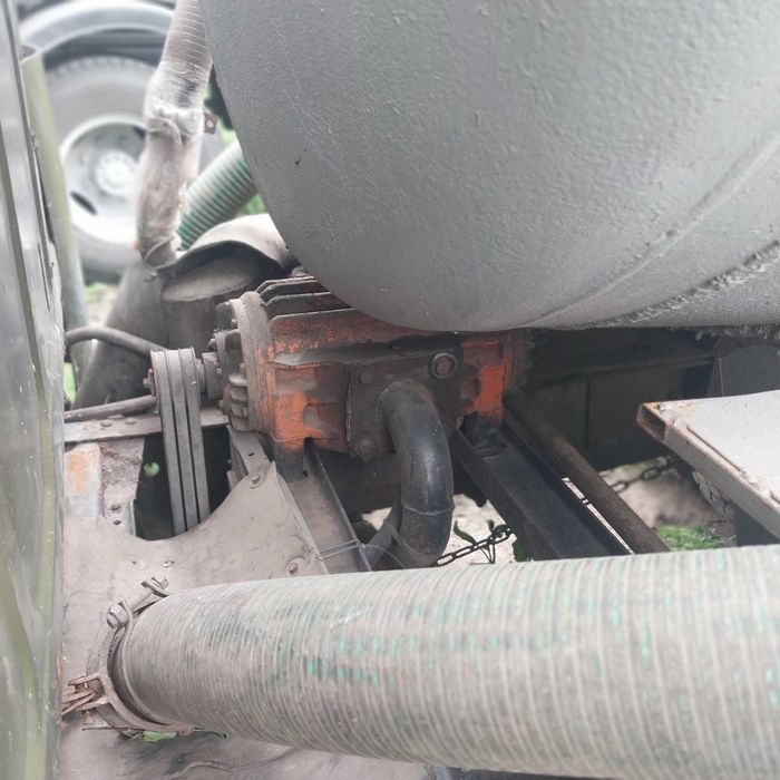 зіл 130 асенізаційний