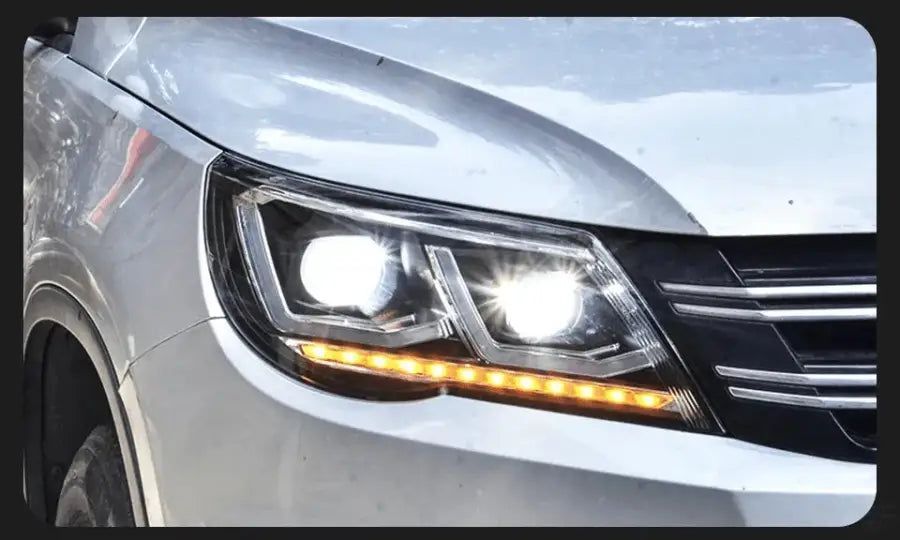 Volkswagen VW Tiguan 2007–2012 Reflektory Lampy Przednie LED DRL Kierunkowskaz Projektor Komplet