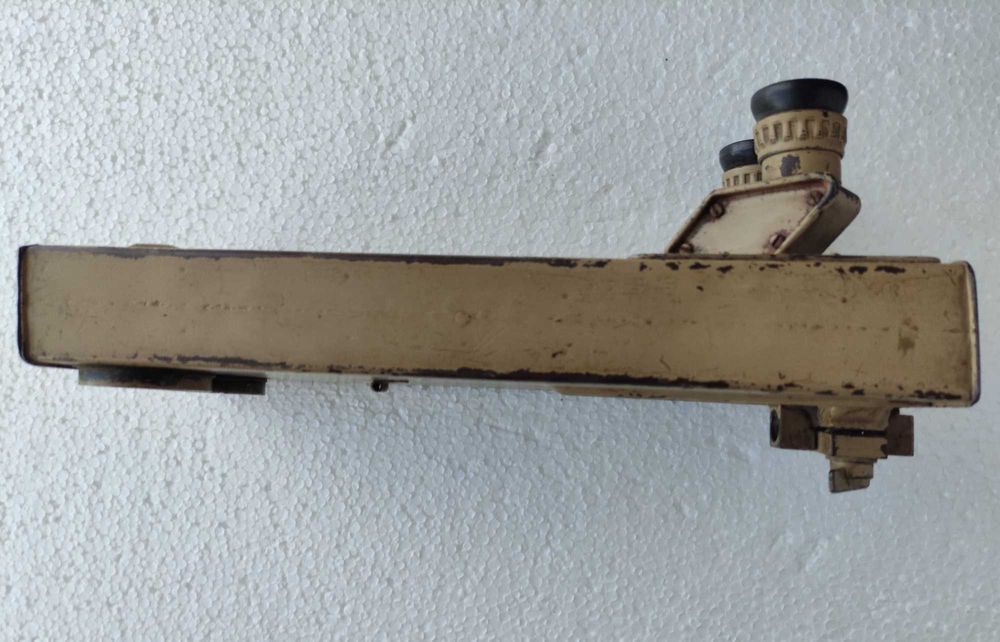 Надзвичайно рідкісний екземпляр перископа Zeiss 8x38