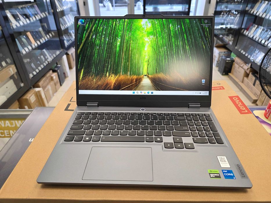 Lenovo LOQ 15IAX9/ i5-12450HX 2.40 GHz/ 16GB DDR5/ 512GB/ RTX 4050 6GB/ 15.6" FHD 144 Hz/ Grade A