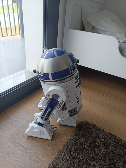 Robô Star Wars R2D2