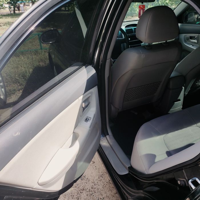 Продам kia cerato 2007