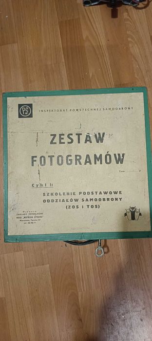Zestaw fotogramów szkoleniowych oddziałów samoobrony