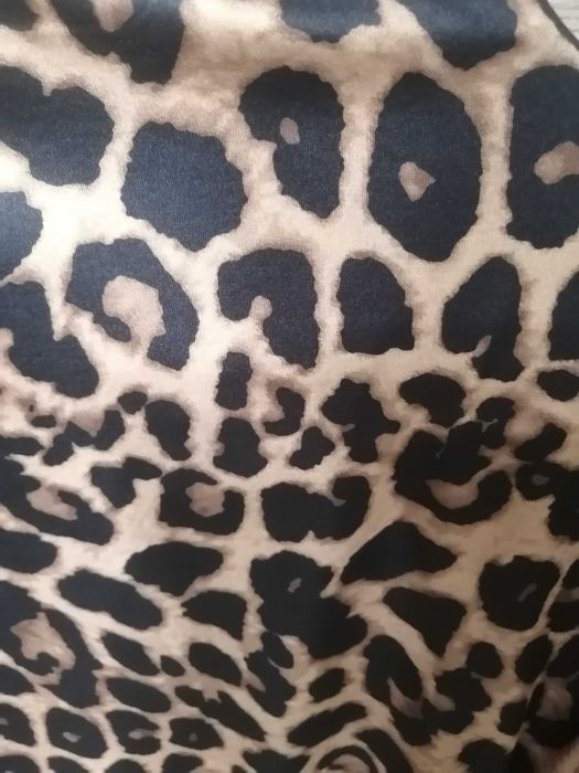 Жіноча елегантна сукня леопардовий принт у чорному кольорі, розмір М