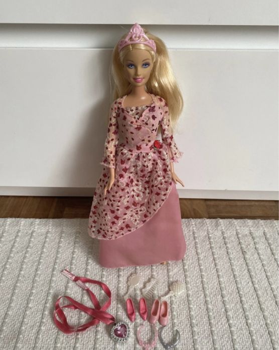 Barbie princesa 2004