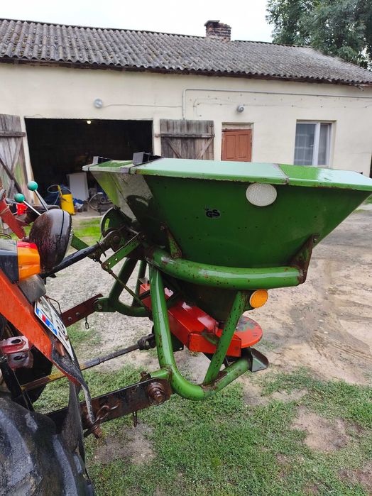 Rozsiewacz Amazone 400l