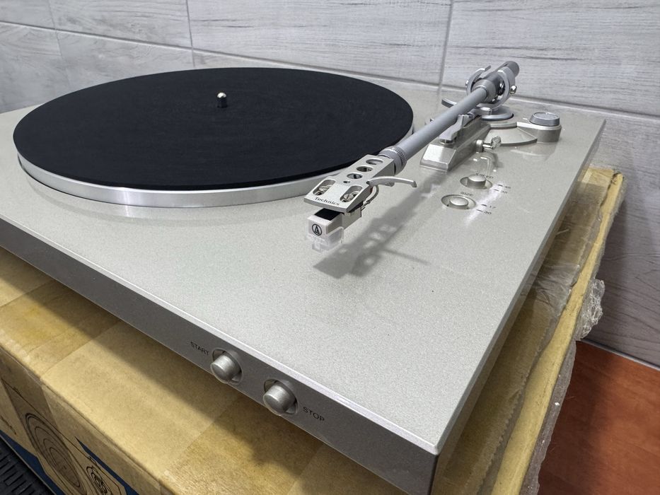 Gramofon DENON DP300f okazja system i headshell gratis technics ath