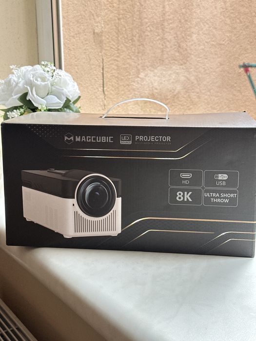 Magcubic HY450 Projektor 4K 8K 700 ANSI kino domowe