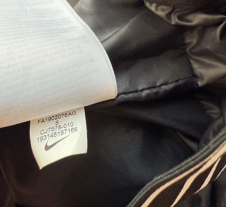 Куртка Nike s, 36