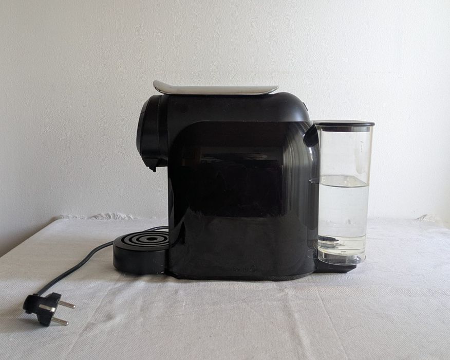 Máquina café Delta Q - trabalha mas não fura cápsulas