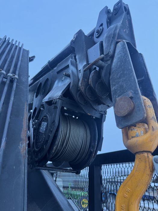 Кран маніпулятор hiab 300 радіо