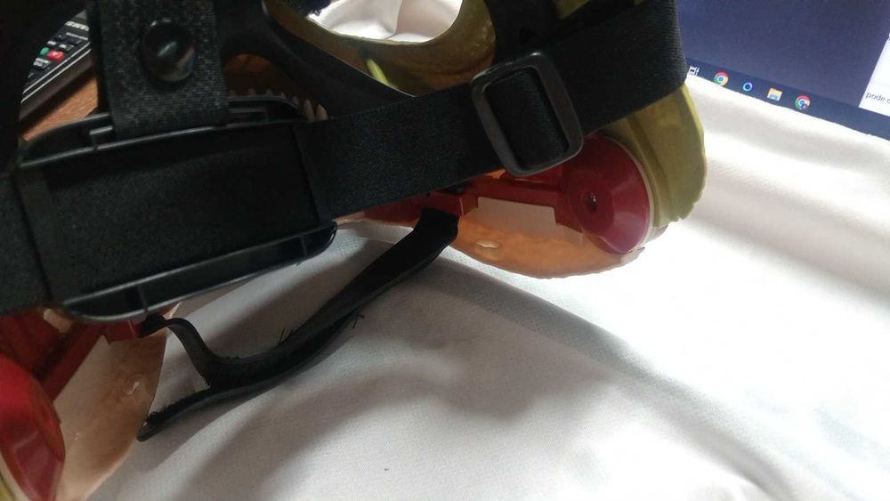 Máscara Dinossauro Mandíbula Móvel com Som Audasi (Nova s/ caixa)