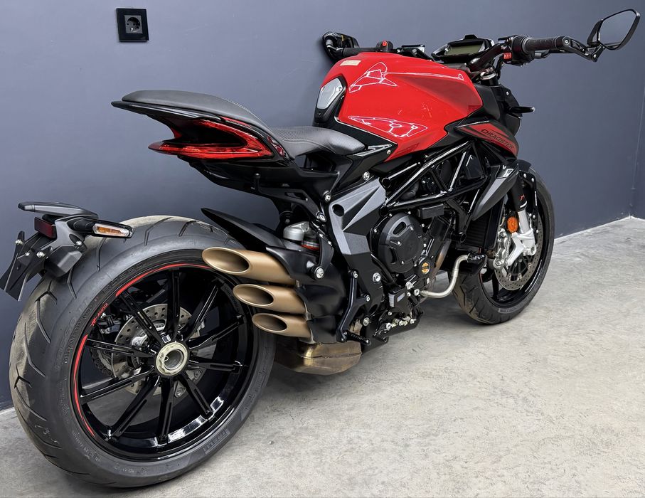 MV Agusta Dragster Rosso 2021