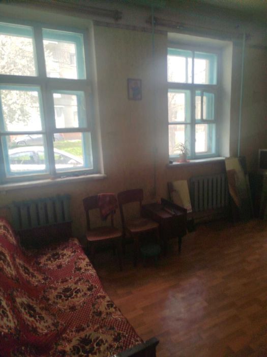 (3) Продам 1-но кімнатну квартиру на Замості 4698