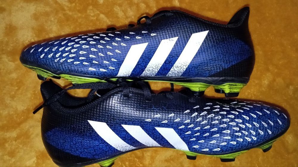 Бутсы Adidas Predator FREAK 4