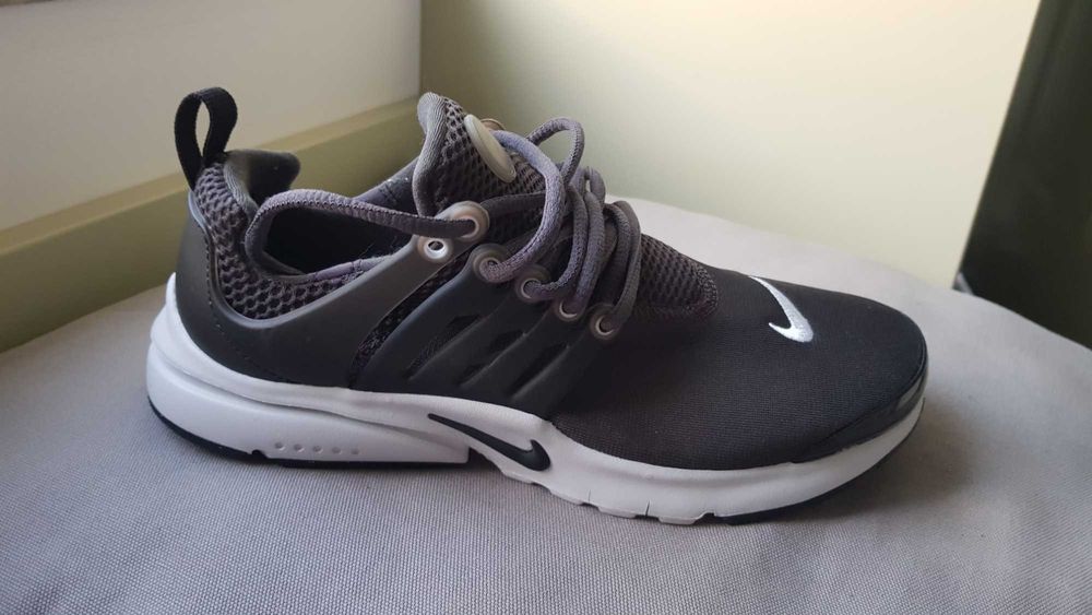 Nike Presto damskie rozm.38.5/ 24cm NOWE bieganie fitness ultra light