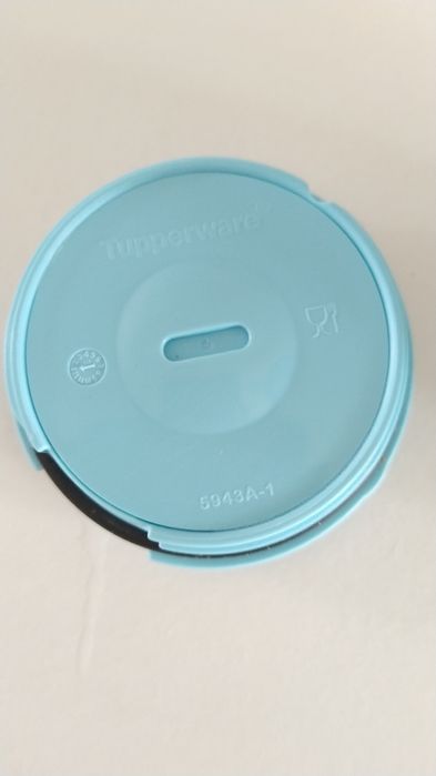 Blue Tupperware Cup64750785247489123