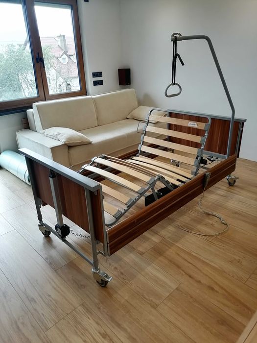 Łóżko rehabilitacyjne elektryczne 4funkcje ortopedyczne dla seniora